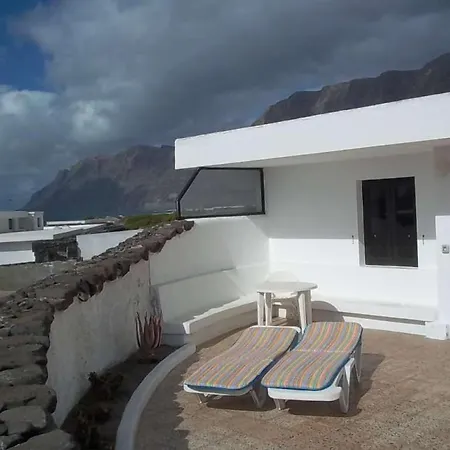 Sleeps 4 Wifi