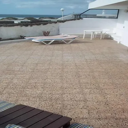 Sleeps 4 Wifi * Famara