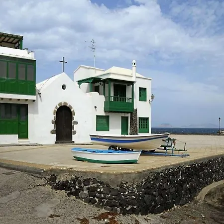 Sleeps 4 Wifi